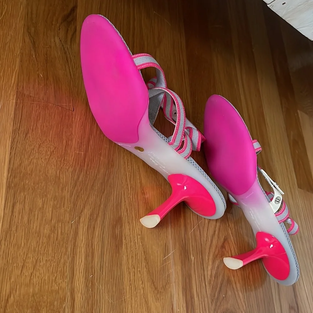 Sandles - Picture 4 of 4